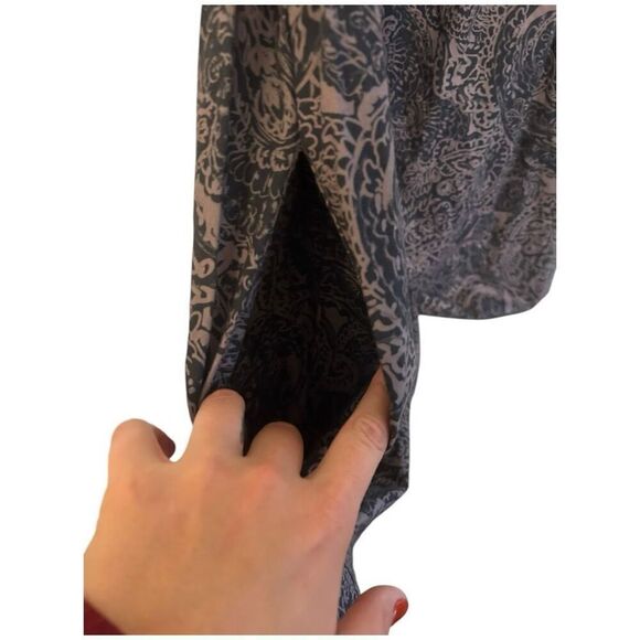 Free People Sophie Printed Off Shoulder Mini Dress Size XS Nvy Blue Boho Beachy - Picture 12 of 14